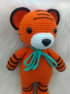 Amigurumi Tigrinho em Crochê - Artesanato e Personalizados