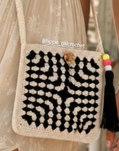 Bolsa Crossover de Crochê - Artesanato e Personalizados