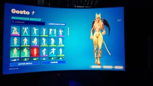 Conta Fortnite Season 4 (+ Ikonic, Orange Justice...etc) PC