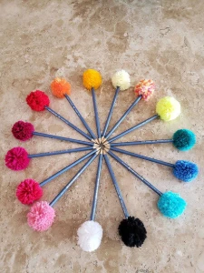 Lápis Pompom - Artesanato e Personalizados