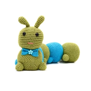 Centopéia colorida em amigurumi - Artesanato e Personalizados