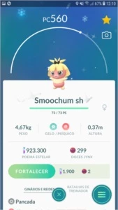 Smoochum Shiny com acessório gravata - Pokemon GO