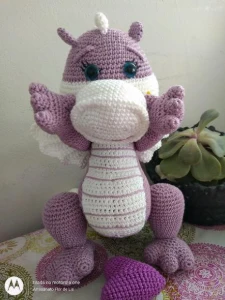 Dragão Lilás Dreams - Artesanato e Personalizados