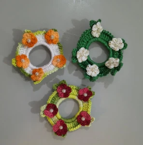 Xuxinha de cabelo em crochê - kit 3 unidades - Artesanato e Personalizados