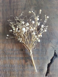 Mini Buque para convites com Gypsophila dourada - Artesanato e Personalizados