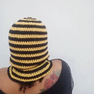 Balaclava rainha - Artesanato e Personalizados