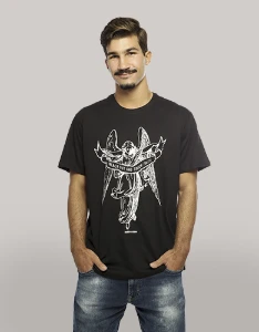 Camiseta Preta Anjo Gustave Dore - Artesanato e Personalizados