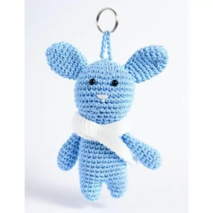 Chaveiro Coelho com Cachecol em Amigurumi - Artesanato e Personalizados