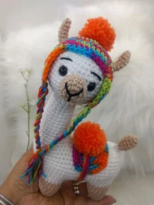 Amigurumi Lhama em Crochet - Artesanato e Personalizados