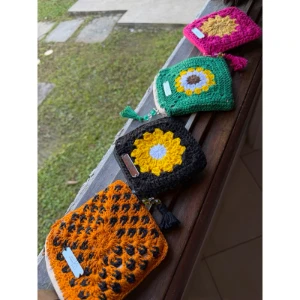 Porta-moedas de crochê