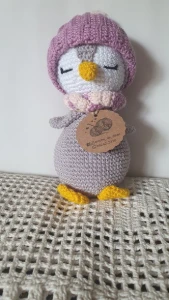 Pinguim Amigurumi - Artesanato e Personalizados