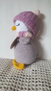 Pinguim Amigurumi - Artesanato e Personalizados