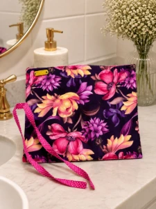 Estojo Artesanal de Tecido para 6 Pincéis - Artesanato e Personalizados