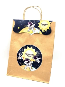 Sacolinha Kraft Astronauta com Alça e Aba - Artesanato e Personalizados