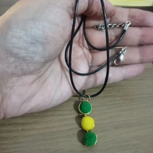 Brincos Artesanais nas Cores do Brasil - Artesanato e Personalizados