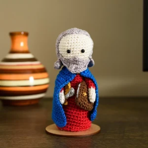 São Pedro em amigurumi - Artesanato e Personalizados