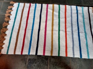 tapete  infantil  algodão  listra colorida  1,00 x 1,50 - Produtos Físicos