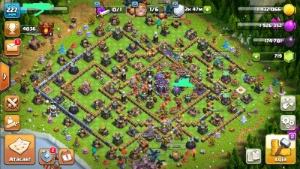 Cv15 recente , bem atualizado pra sair logo - Clash of Clans