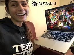 Megamu 100k mc C/ elfa 139rr lvl 880 c/ itens - MU Online