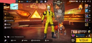Conta de free fire com itens e passes antigos e bandeirão...