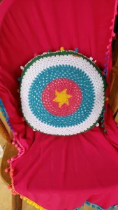 Capa de Almofada Dupla Face em Crochê - Artesanato e Personalizados