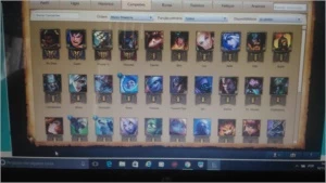 Conta lv 30 com algumas skins e varios champions - League of Legends LOL