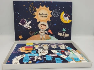 Jogo de Tabuleiro Astronauta com Caixa de Papel - Artesanato e Personalizados
