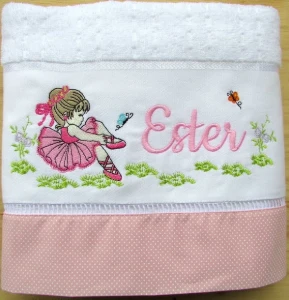 Toalha de Banho Infantil com Tricoline - Artesanato e Personalizados