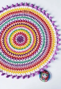 Mandala Taj em Crochê (toalhinha de Mesa) - Artesanato e Personalizados