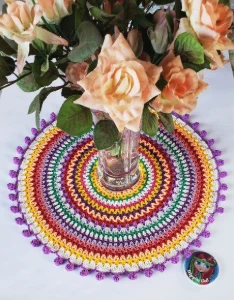 Mandala Taj em Crochê (toalhinha de Mesa) - Artesanato e Personalizados