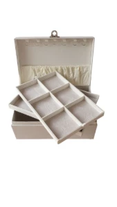 Porta-Joias Grande Branco de 5 Andares - Artesanato e Personalizados