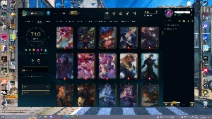 conta de lol com 710 skins - League of Legends