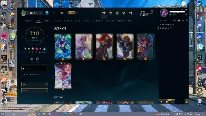 conta de lol com 710 skins