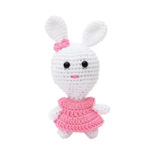 Coelha de Vestido Rosa em Amigurumi - Artesanato e Personalizados