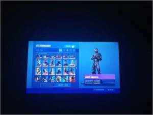 Conta Fortnite com Salve O Mundo  (somente pc )