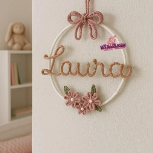 Porta maternidade Laço com flores personalizado em tricotin - Artesanato e Personalizados