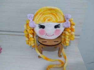 Bolsa infantil em croche Boneca - Artesanato e Personalizados