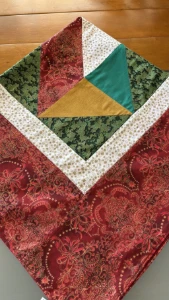 Toalha de Mesa Natalina - 89 x 89 cm - Artesanato e Personalizados