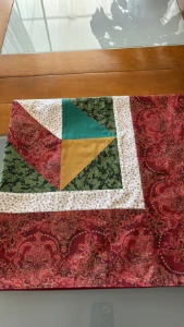Toalha de Mesa Natalina - 89 x 89 cm - Artesanato e Personalizados