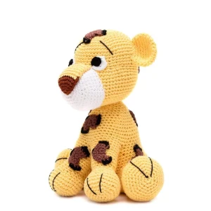 Oncinha Pintada em Amigurumi - Artesanato e Personalizados