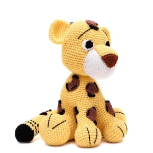 Oncinha Pintada em Amigurumi - Artesanato e Personalizados