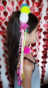 Kit Folia Tiara Coroa e Brincos Pompom - Artesanato e Personalizados