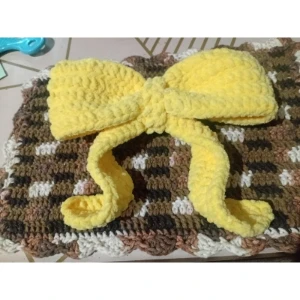 Laço com Presilha de Cabelo em Crochê - 15 cm