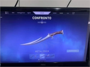 Conta de valorant muitas SKiNs e facas!