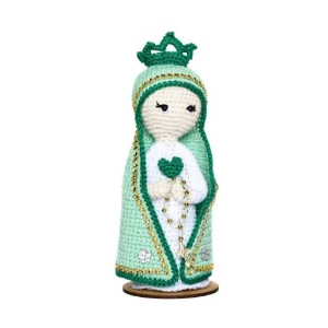 Nossa Senhora em Amigurumi com Manto Verde Água - Artesanato e Personalizados