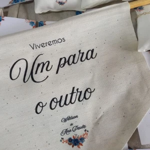 Par de Flâmulas Personalizadas para Cadeiras - Artesanato e Personalizados