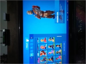 Conta fortnite temporada 1 + Salve o mundo + Skins rara