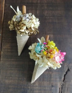 Sorvetinho de Juta com Flores Secas e Ímã de Geladeira - Artesanato e Personalizados