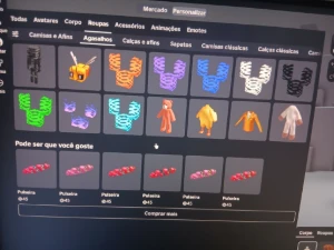 Conta de Roblox com itens raros