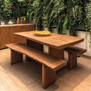 Mesa de Jantar de Madeira Sob Medida